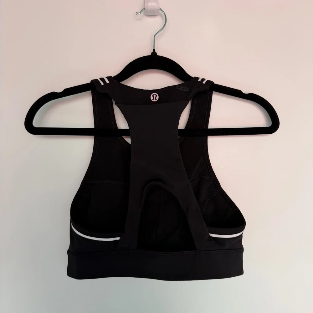 lululemon Black High-Neck Racerback Sports Bra - Picture 3 of 9